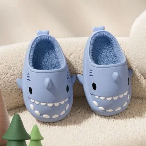 Chaussons Requin douet et confortable