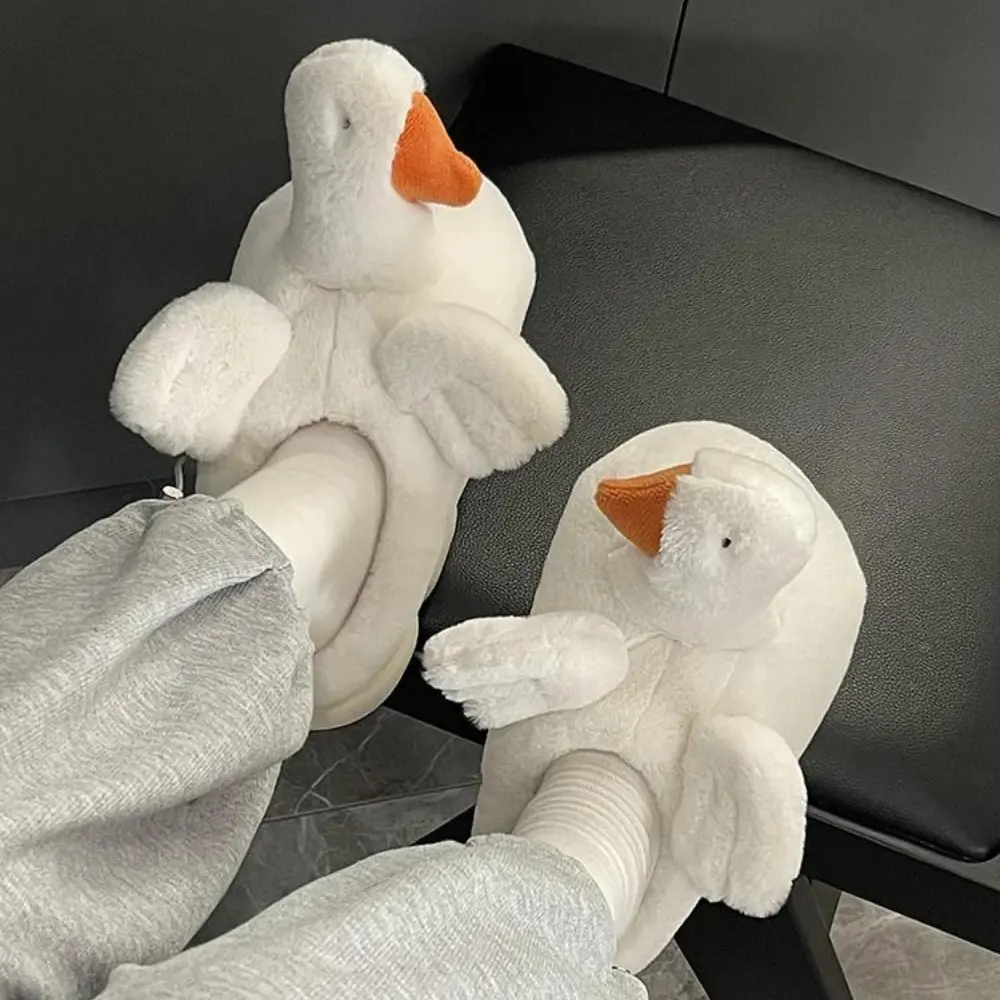 Chaussons Animaux avec une tête d'oie