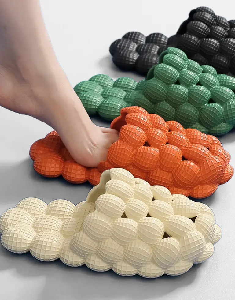 Chaussons à la mode Bulle