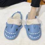 Pantoufles Requin Bleu Polaire