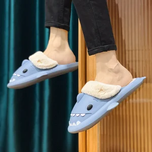 Pantoufles Requin Bleu Polaire