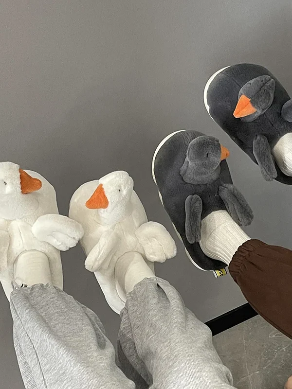 Pantoufles en forme d'oie ultra confortable