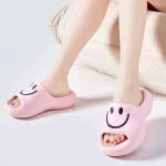 Chausson claquette femme smiley