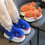 Chausson Enfant Requin avec petite nageoire