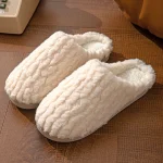 Chausson Peluche Mule Blanche