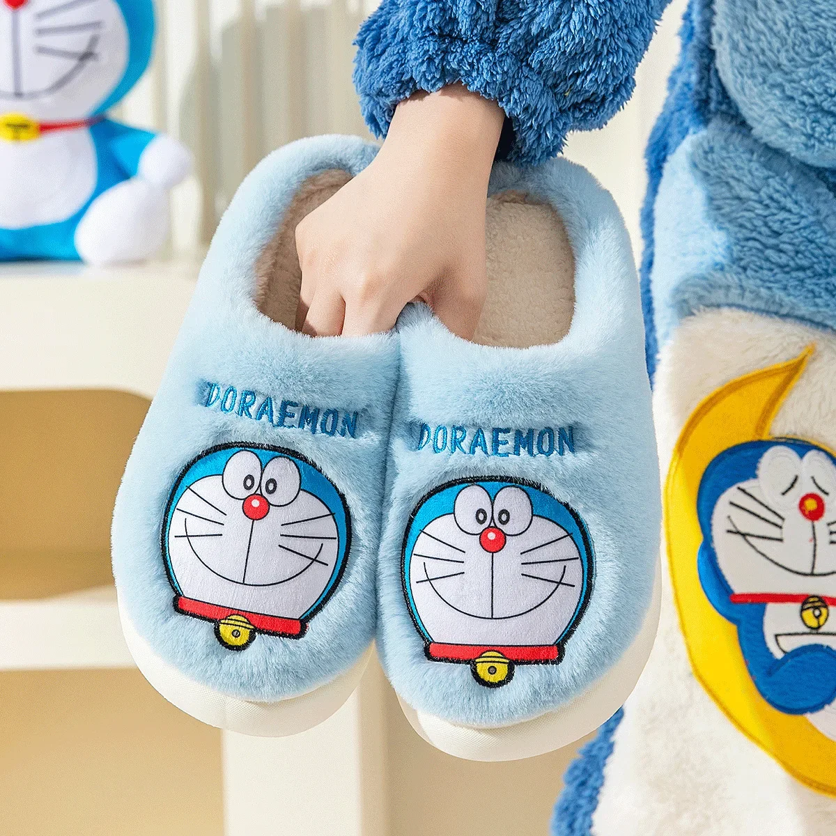 Chausson Animé Doraemon Doux et confortable