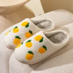 Chausson en tissu jaune citron
