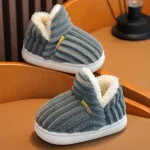 Pantoufles enfant style fourrure chaud