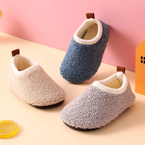 Chausson enfant moumoute hiver confortable